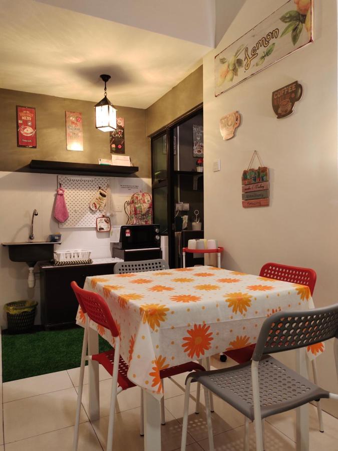 De Cozy Corner Suria Rafflesia Setia Alam Lejlighed Shah Alam Eksteriør billede