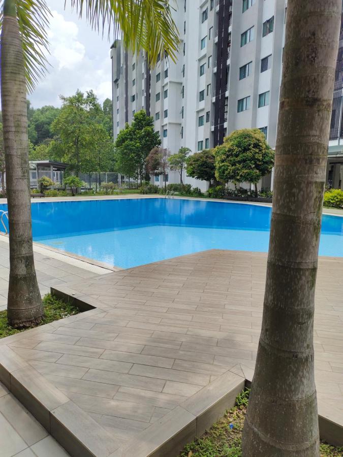 De Cozy Corner Suria Rafflesia Setia Alam Lejlighed Shah Alam Eksteriør billede