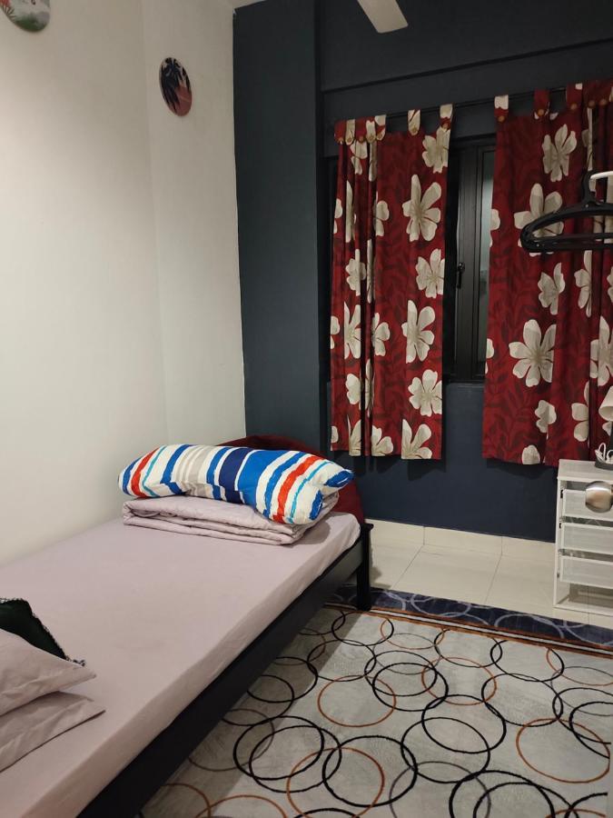De Cozy Corner Suria Rafflesia Setia Alam Lejlighed Shah Alam Eksteriør billede